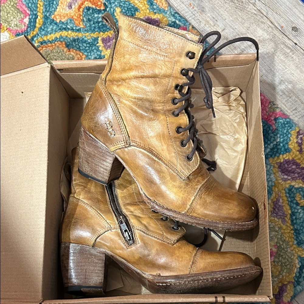 Bed Stu Cool Brown Leather Lace-Up Ankle Boots Size 11 fit small